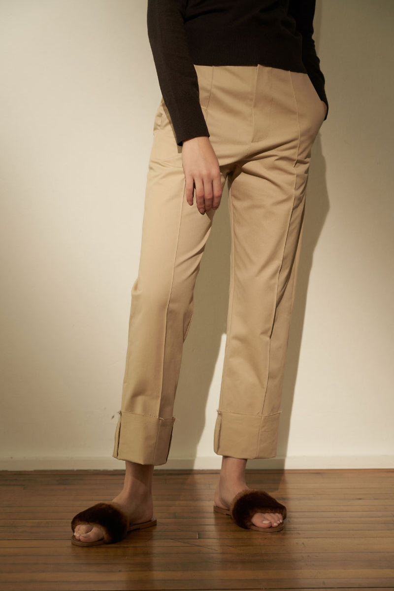 Cozy Pintuck Roll Up Pants Beige