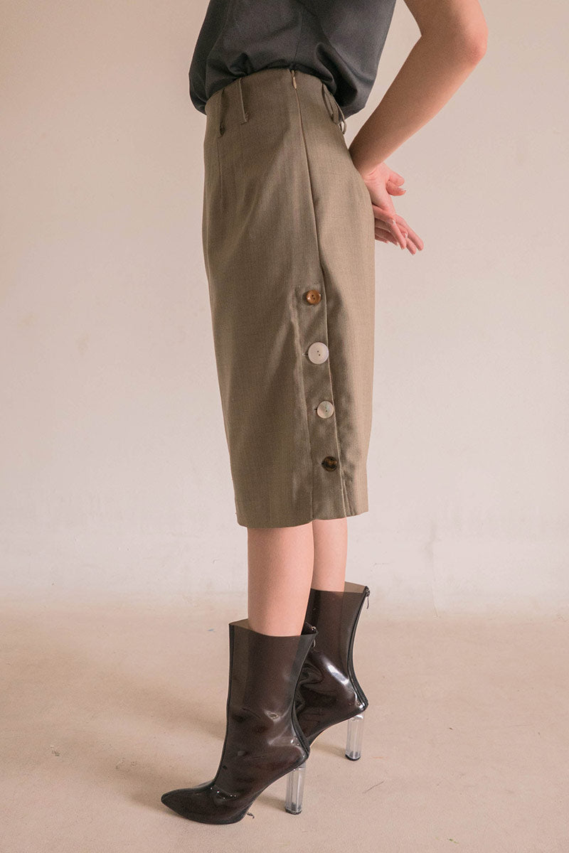 Side Button Skirt