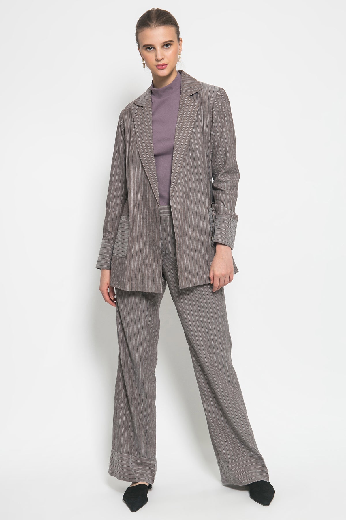 Calla Grey Stripe Pants