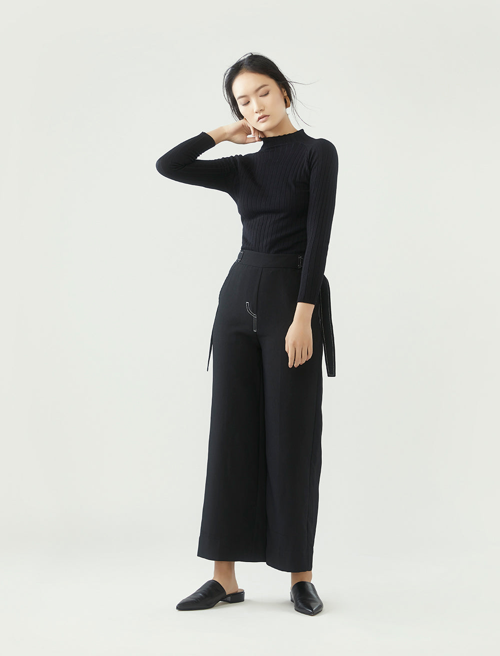 Ribbed Knit Long Sleeve Top - Black