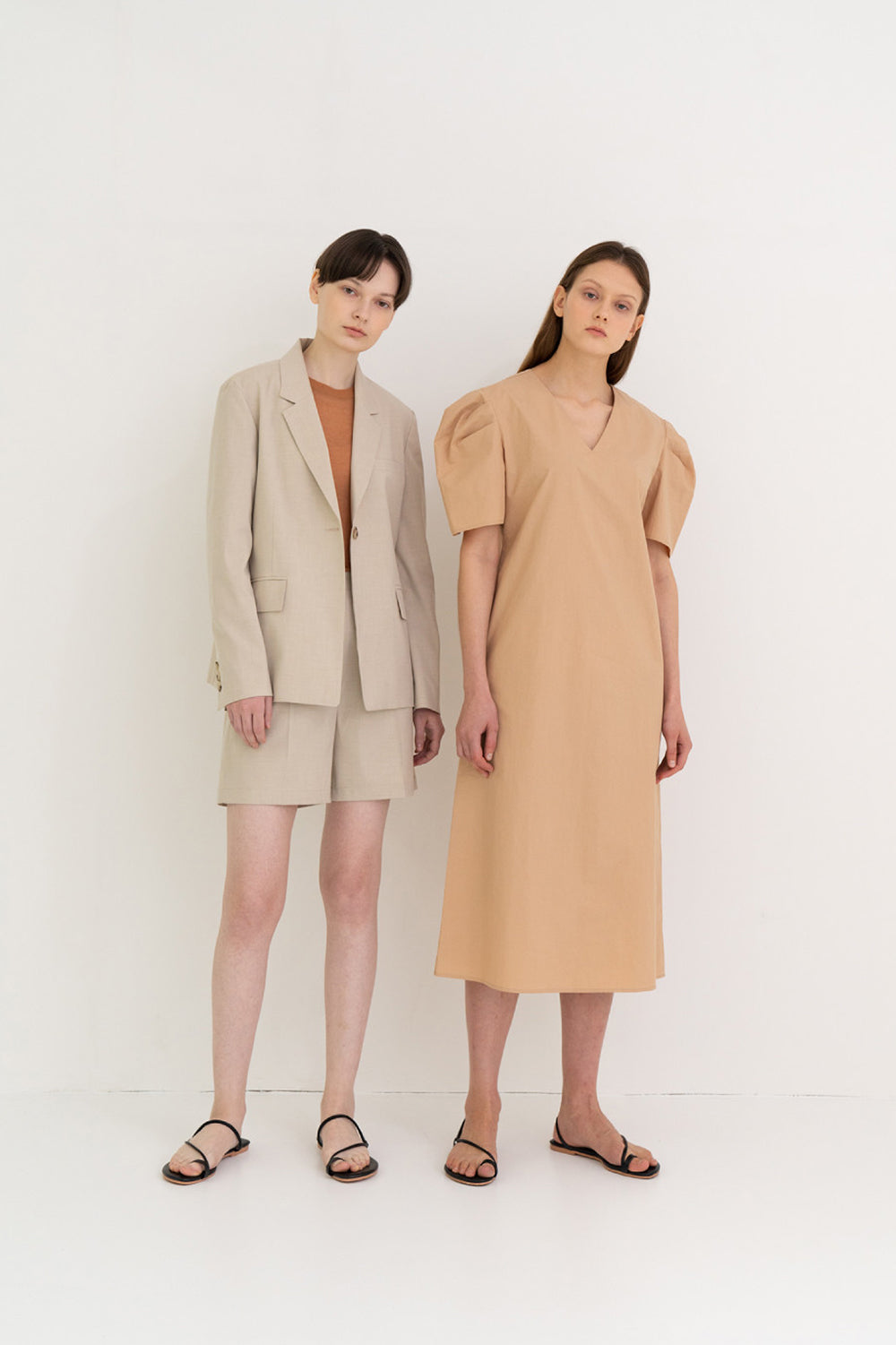 Mono Puff Long Dress Beige